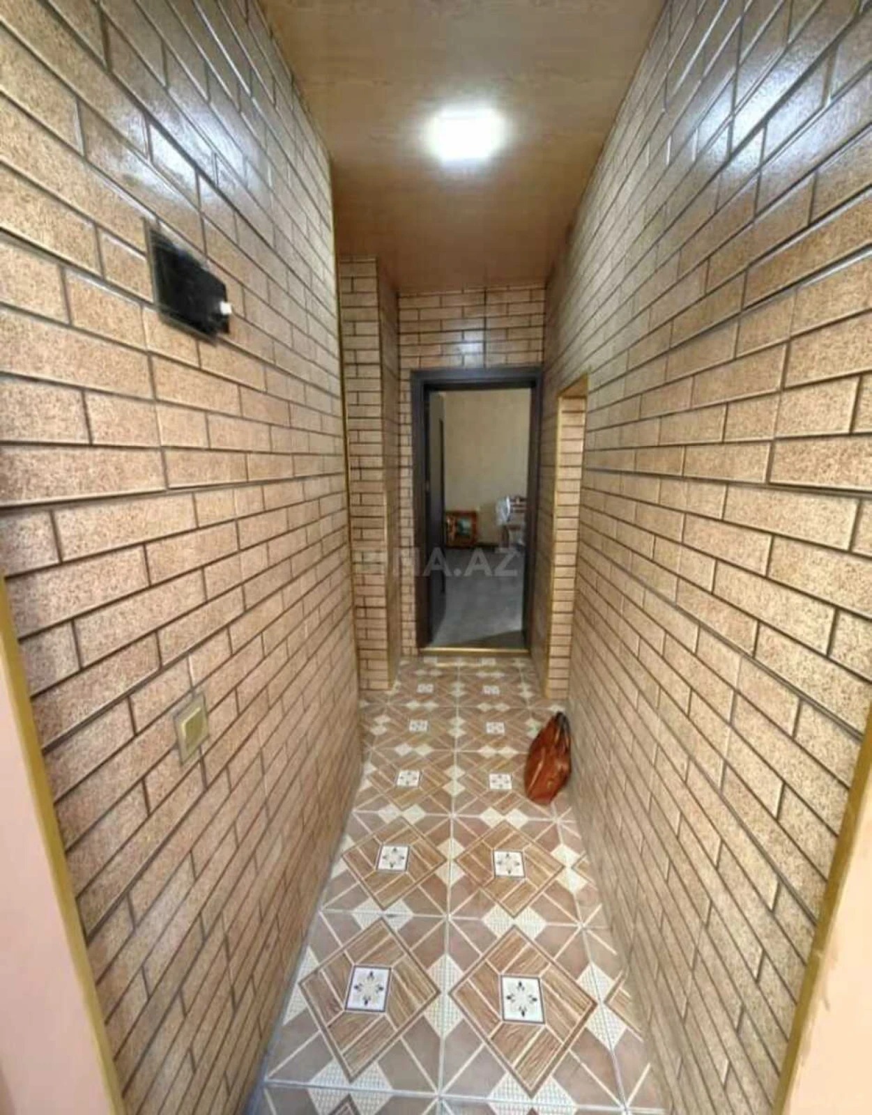 Satılır 2 otaqlı mənzil 80 m²