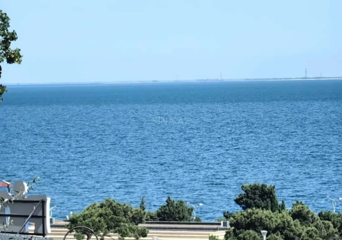 Satılır 2 otaqlı mənzil 80 m²