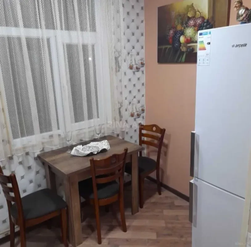 Satılır 2 otaqlı mənzil 80 m²