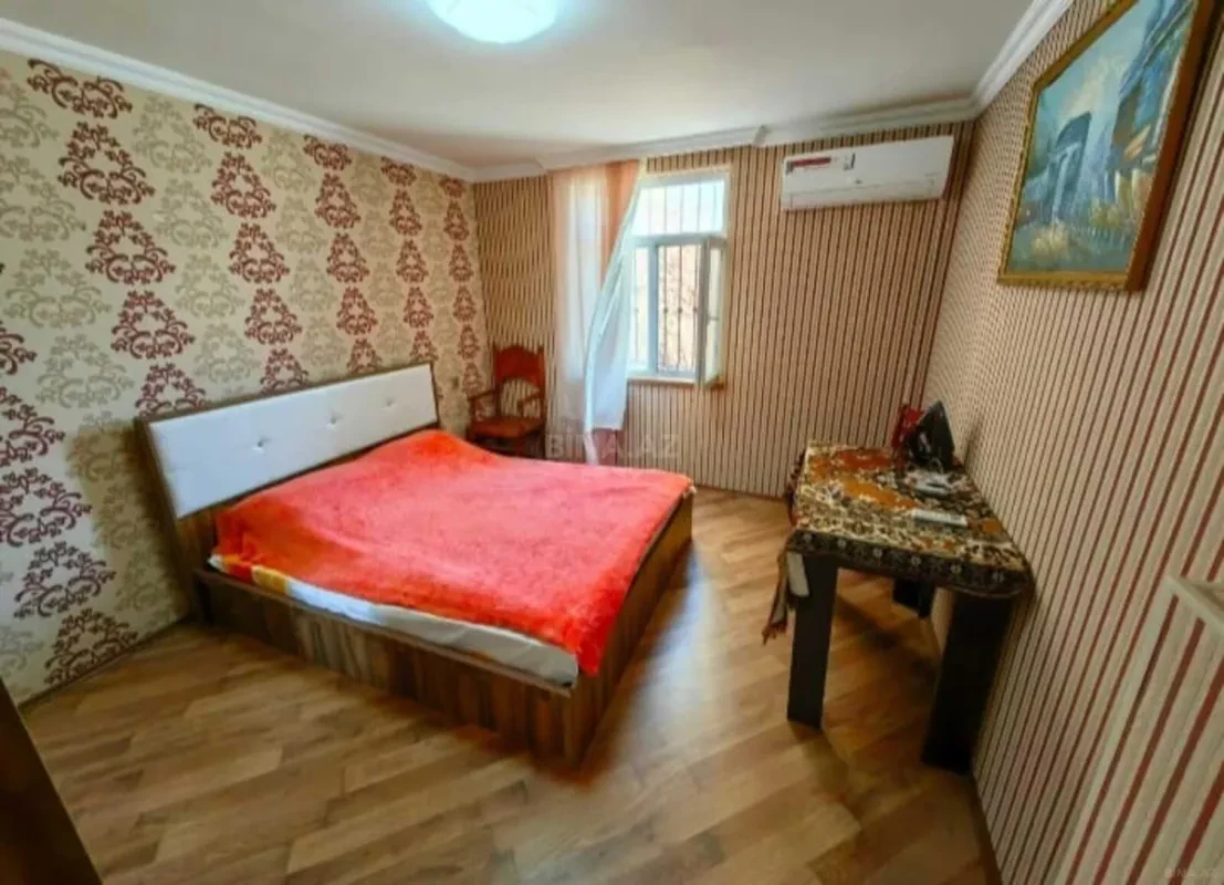 Satılır 2 otaqlı mənzil 80 m²