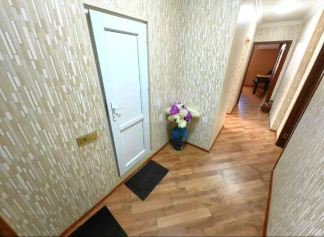 Satılır 2 otaqlı mənzil 80 m²