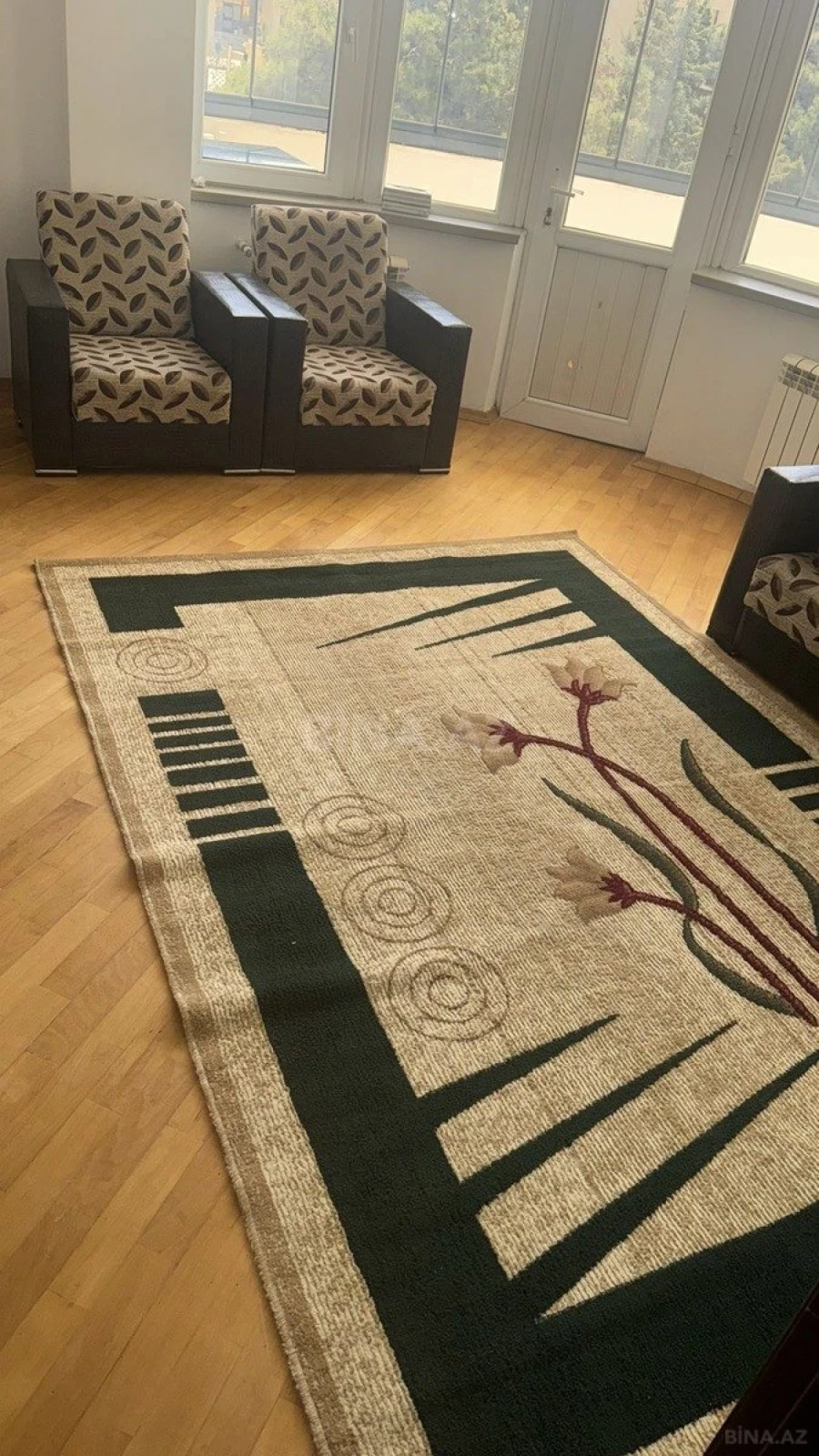 Kirayə verilir 2 otaqlı mənzil 80 m²
