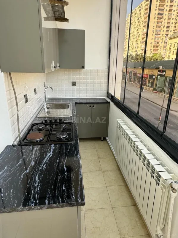 Kirayə verilir 2 otaqlı mənzil 80 m²