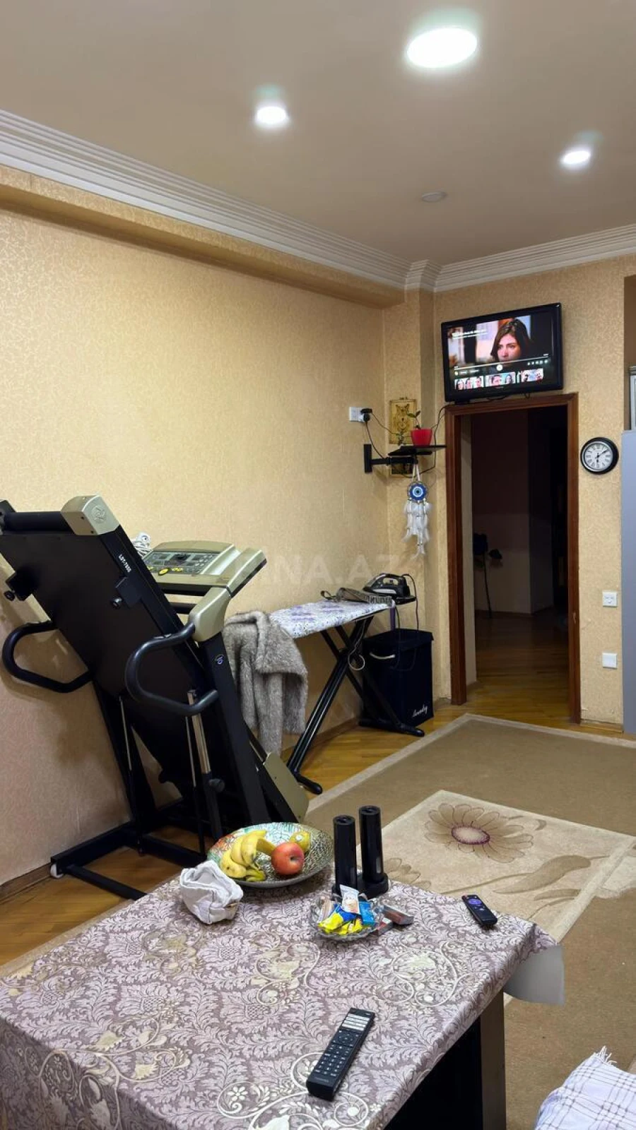 Satılır 4 otaqlı mənzil 160 m²