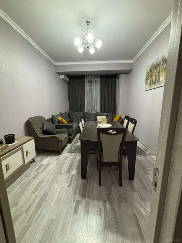 Satılır 4 otaqlı mənzil 103 m²
