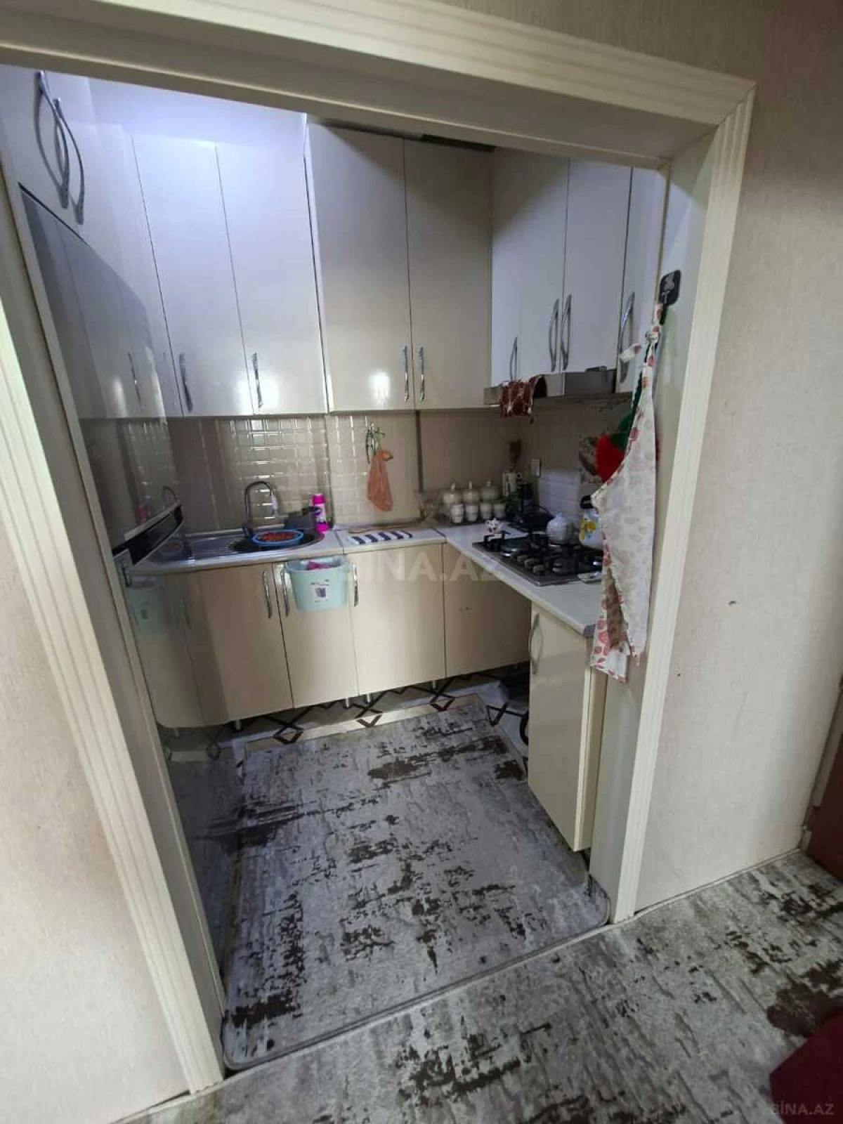 Satılır 2 otaqlı mənzil 62 m²
