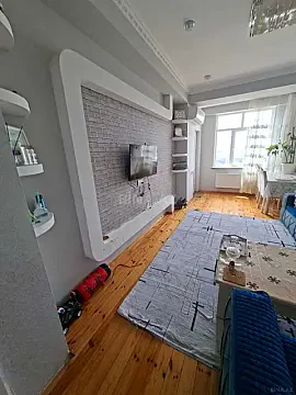 Satılır 2 otaqlı mənzil 62 m²