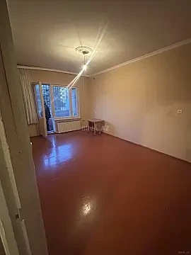 Satılır 2 otaqlı mənzil 58 m²