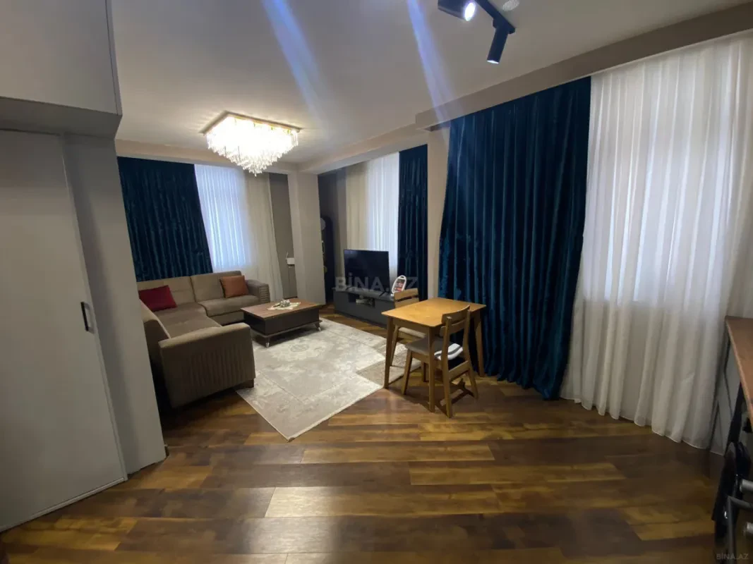 Satılır 2 otaqlı mənzil 55 m²