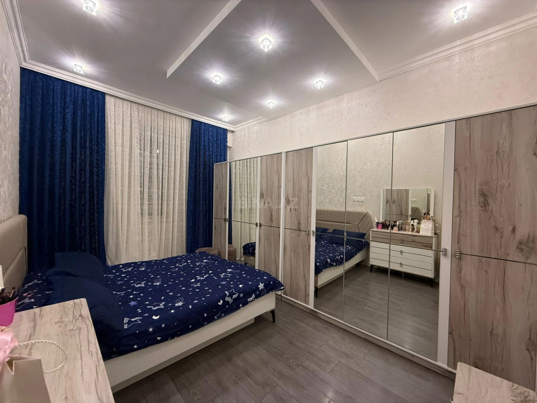Satılır 3 otaqlı mənzil 100 m²