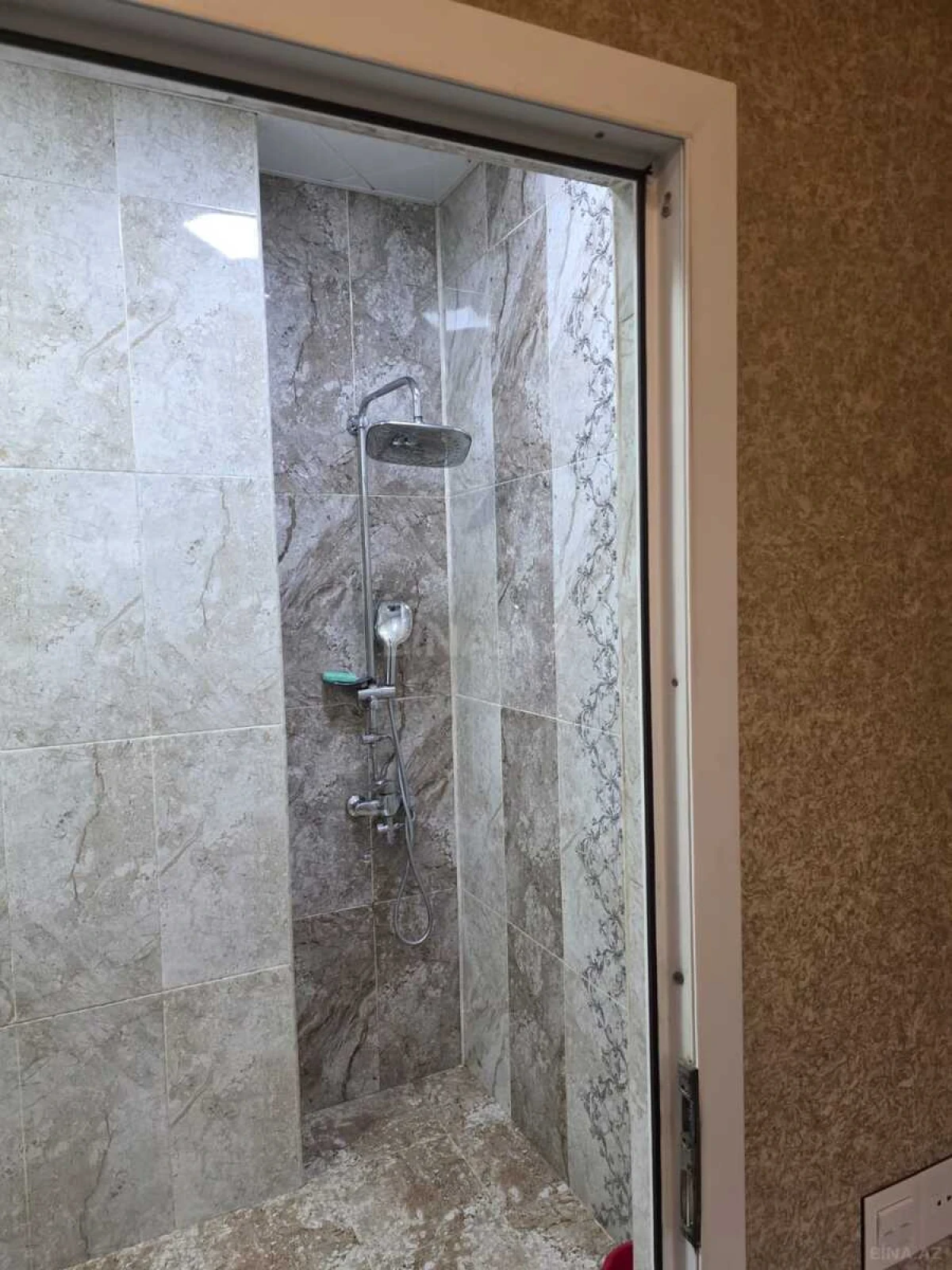 Satılır 2 otaqlı mənzil 64 m²