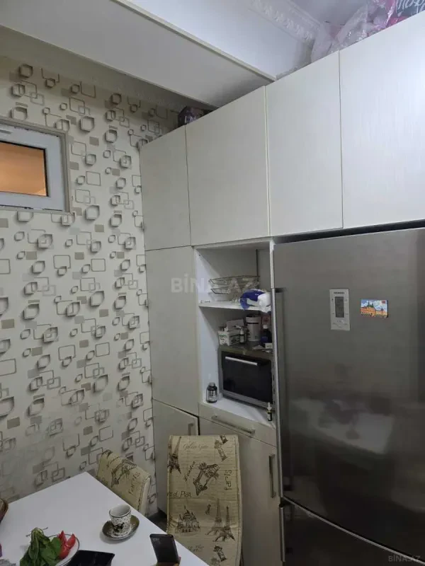 Satılır 2 otaqlı mənzil 64 m²