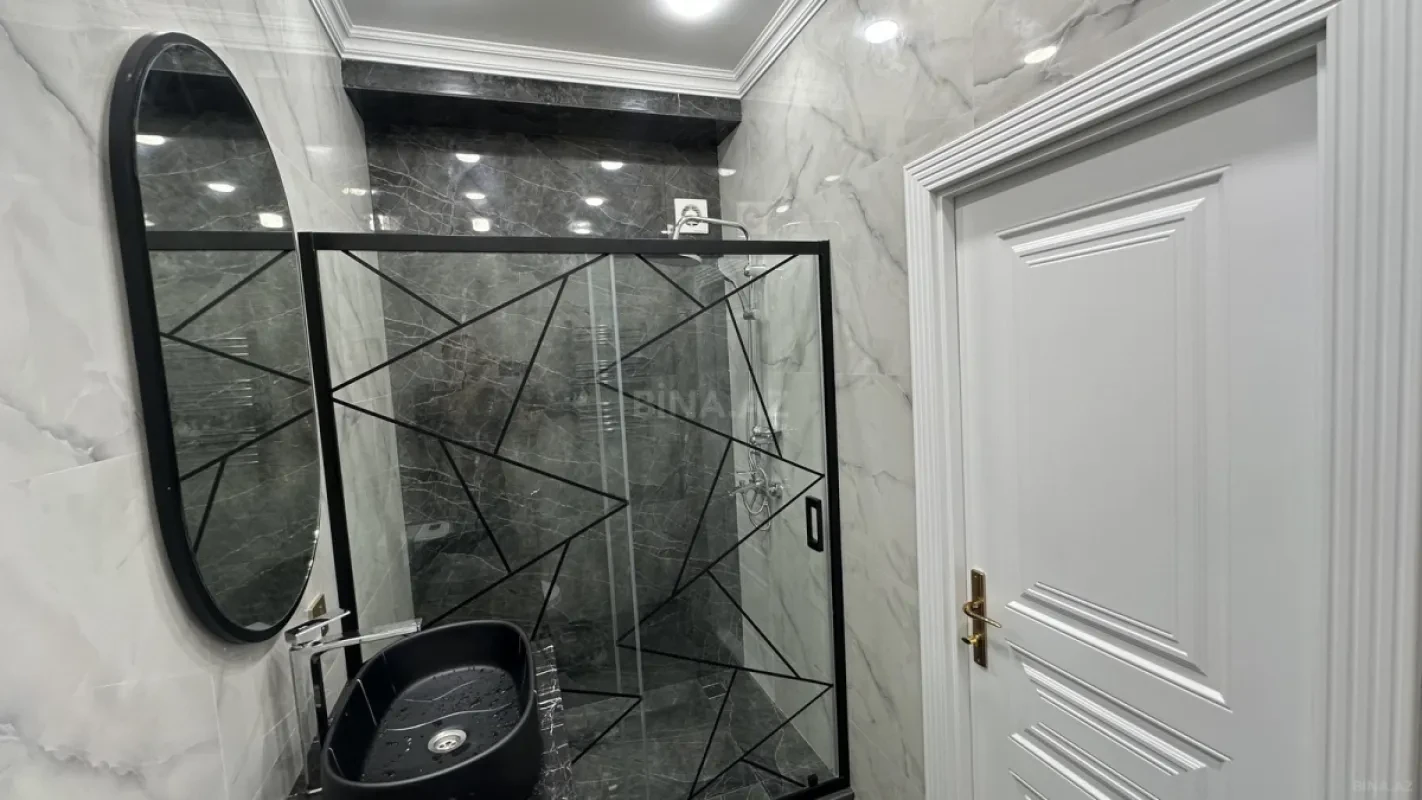 Satılır 2 otaqlı mənzil 66 m²
