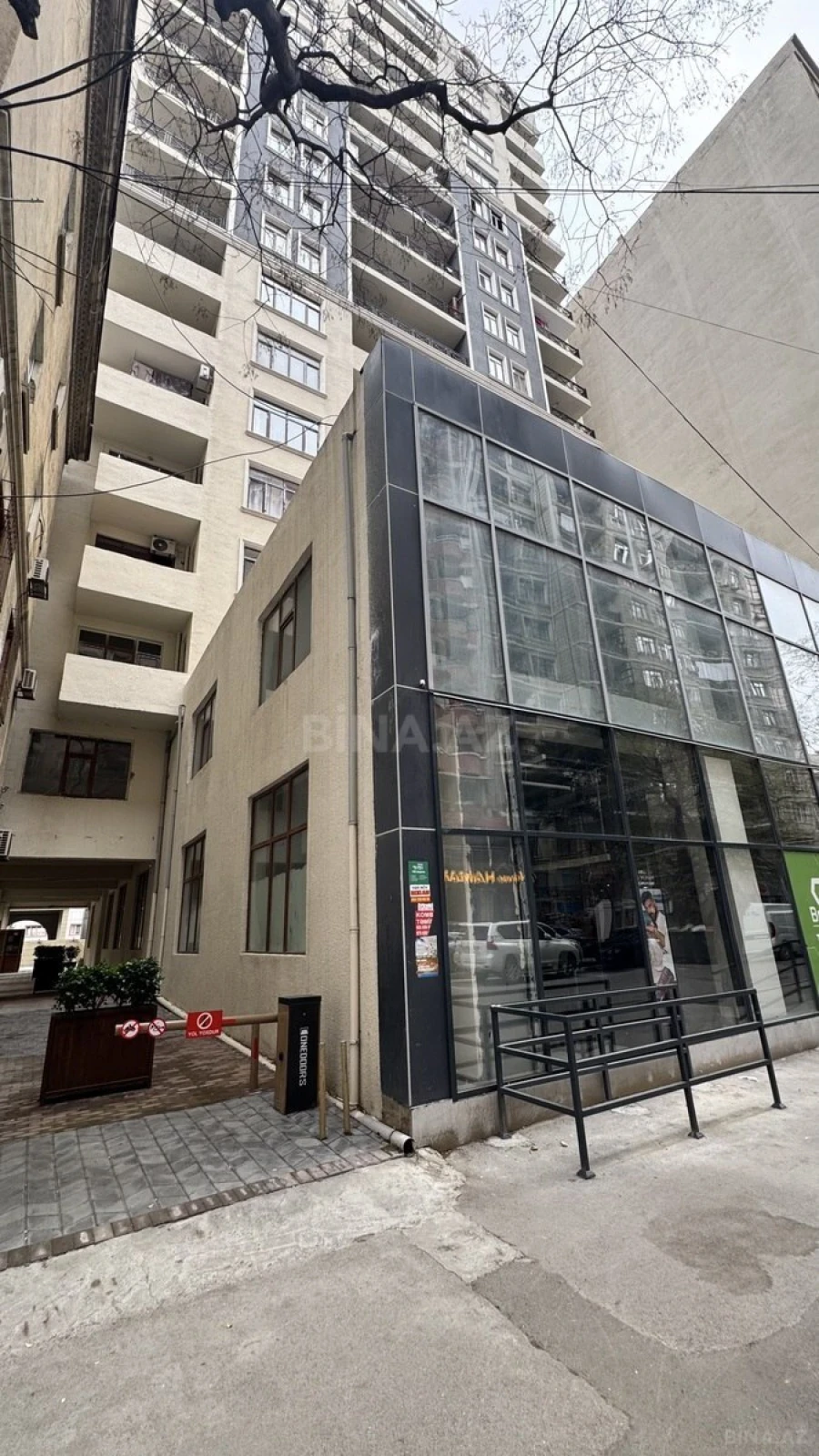 Satılır 2 otaqlı mənzil 66 m²
