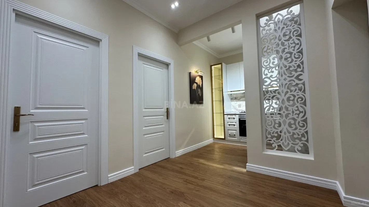 Satılır 2 otaqlı mənzil 66 m²