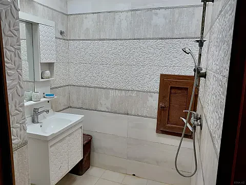 Kirayə verilir 2 otaqlı mənzil 80 m²