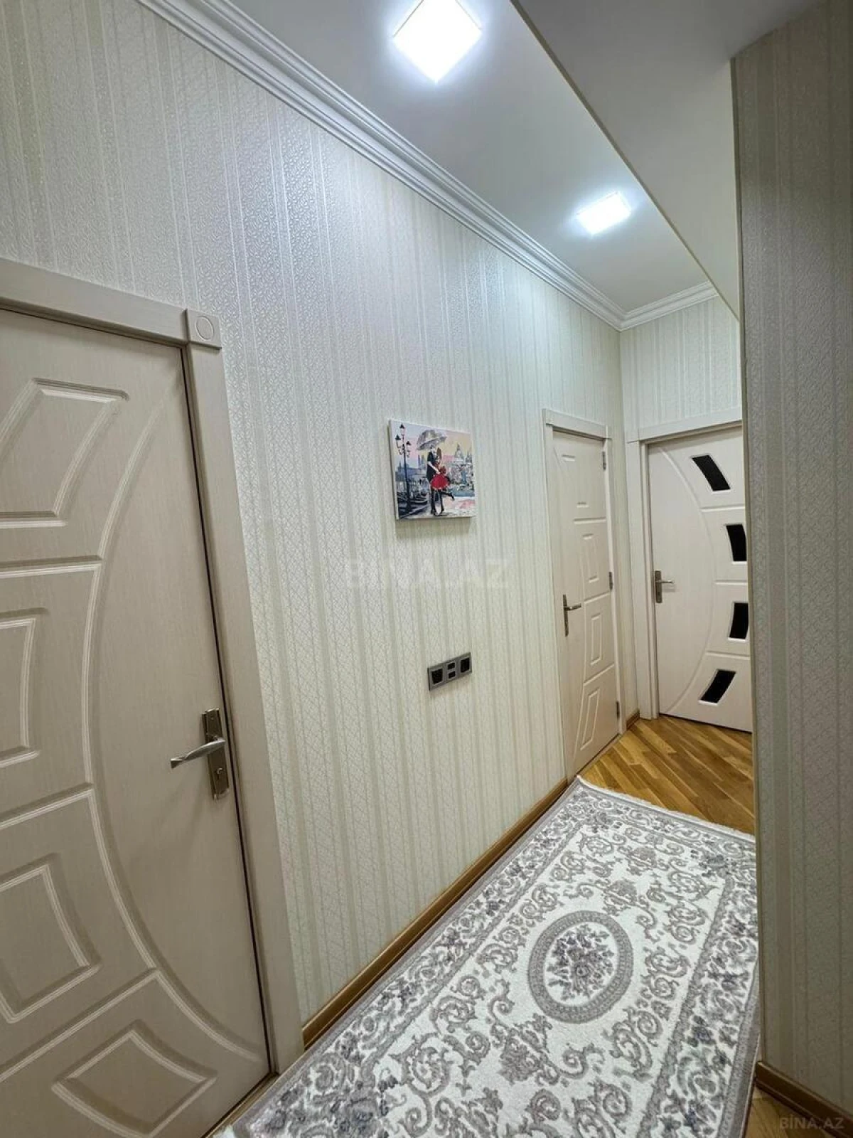 Satılır 3 otaqlı mənzil 110 m²