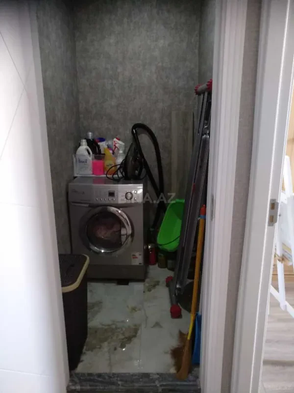 Satılır 3 otaqlı mənzil 103 m²