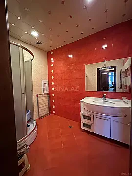 Kirayə verilir 3 otaqlı mənzil 125 m²