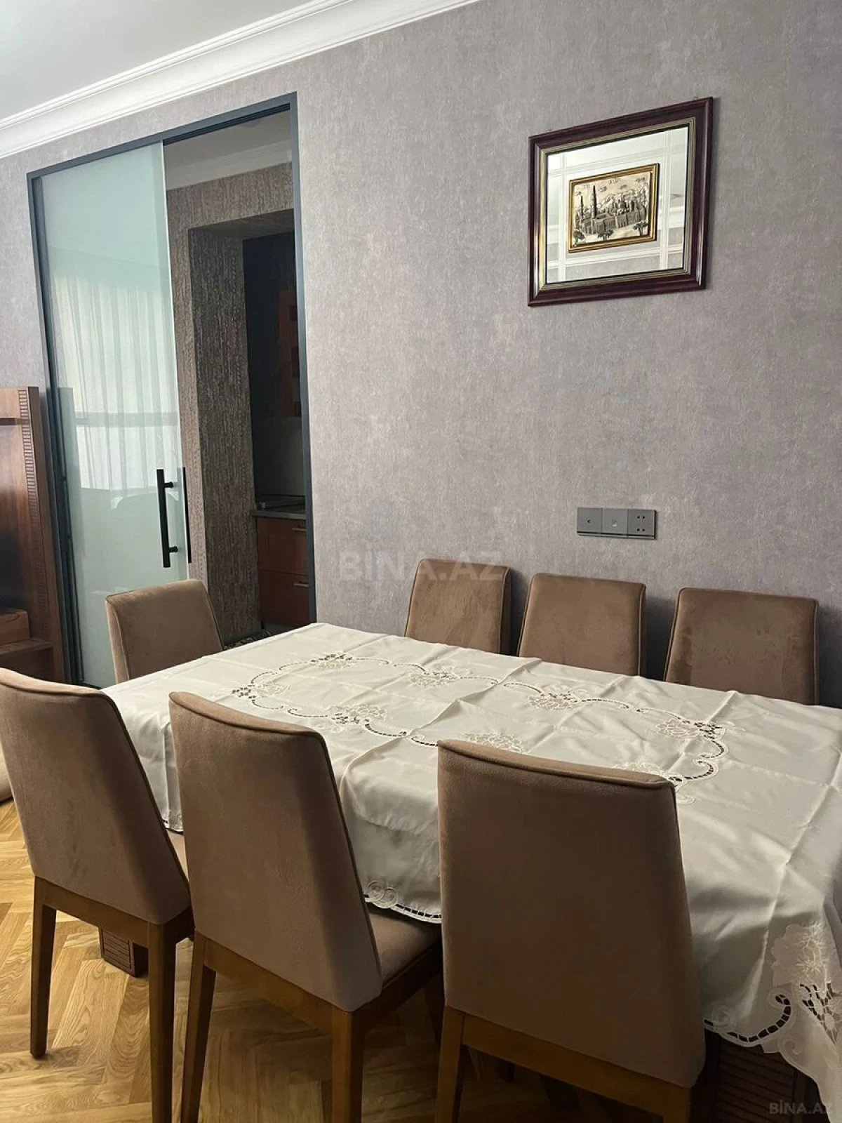 Satılır 3 otaqlı mənzil 120 m²
