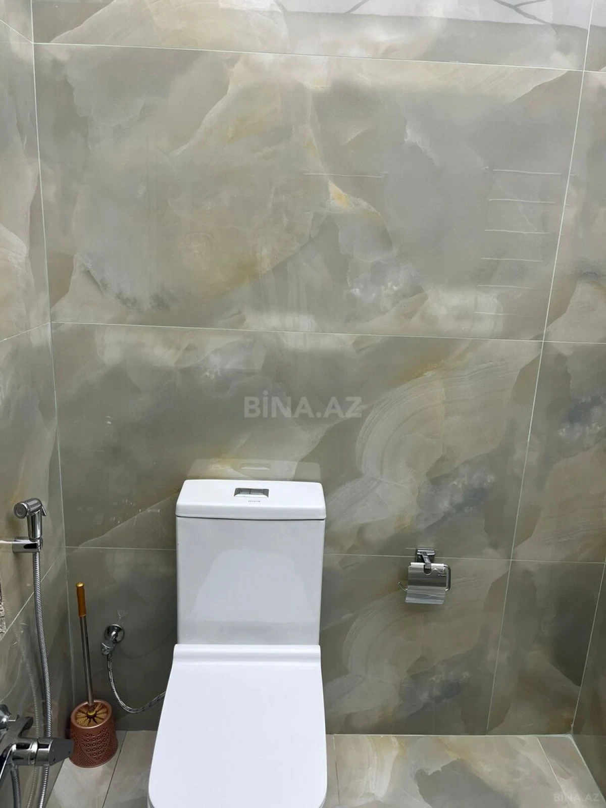 Satılır 3 otaqlı mənzil 120 m²