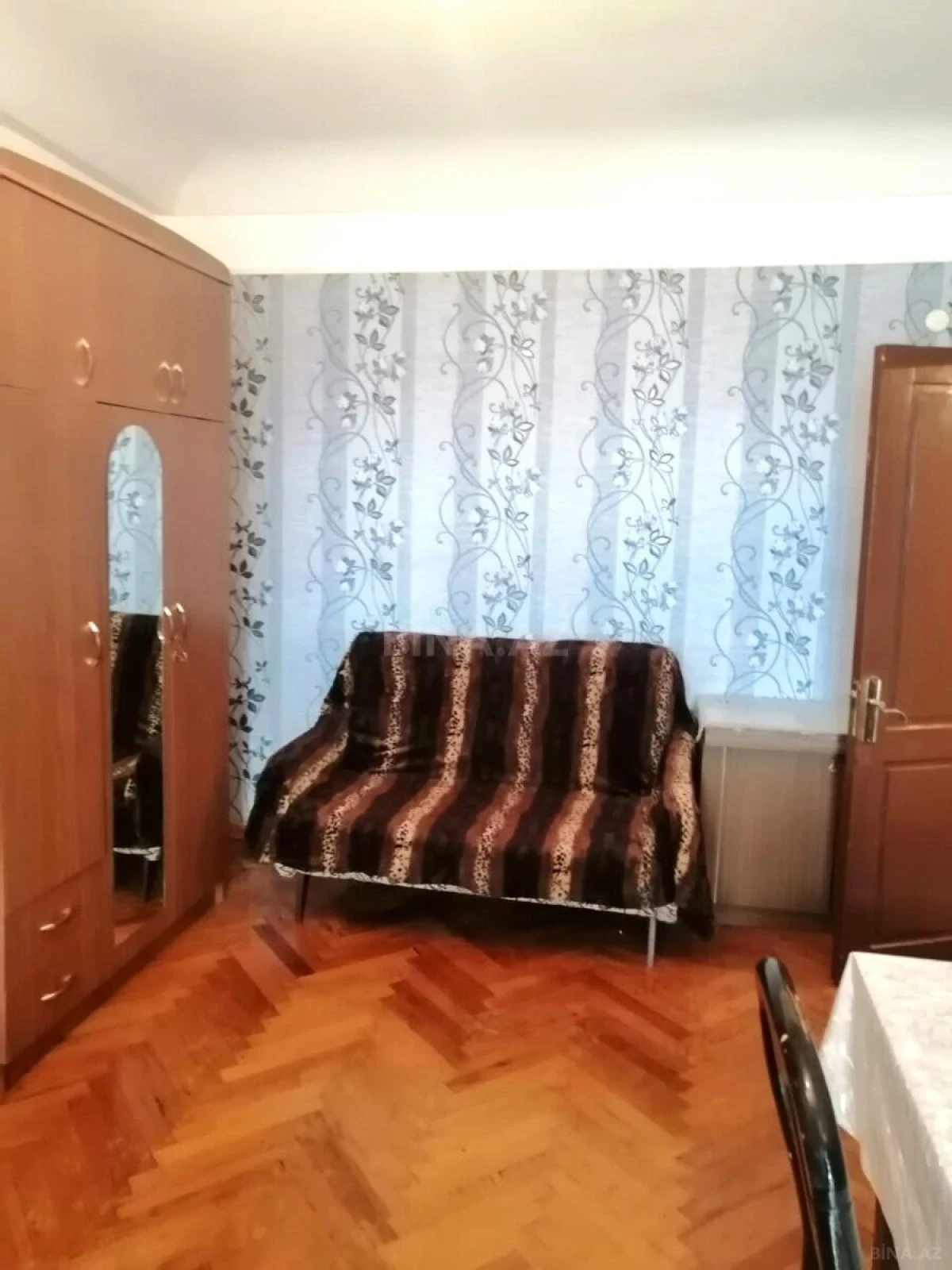 Kirayə verilir 1 otaqlı mənzil 42 m²
