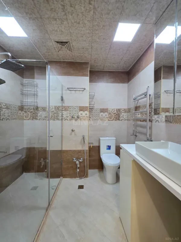 Satılır 3 otaqlı mənzil 106 m²