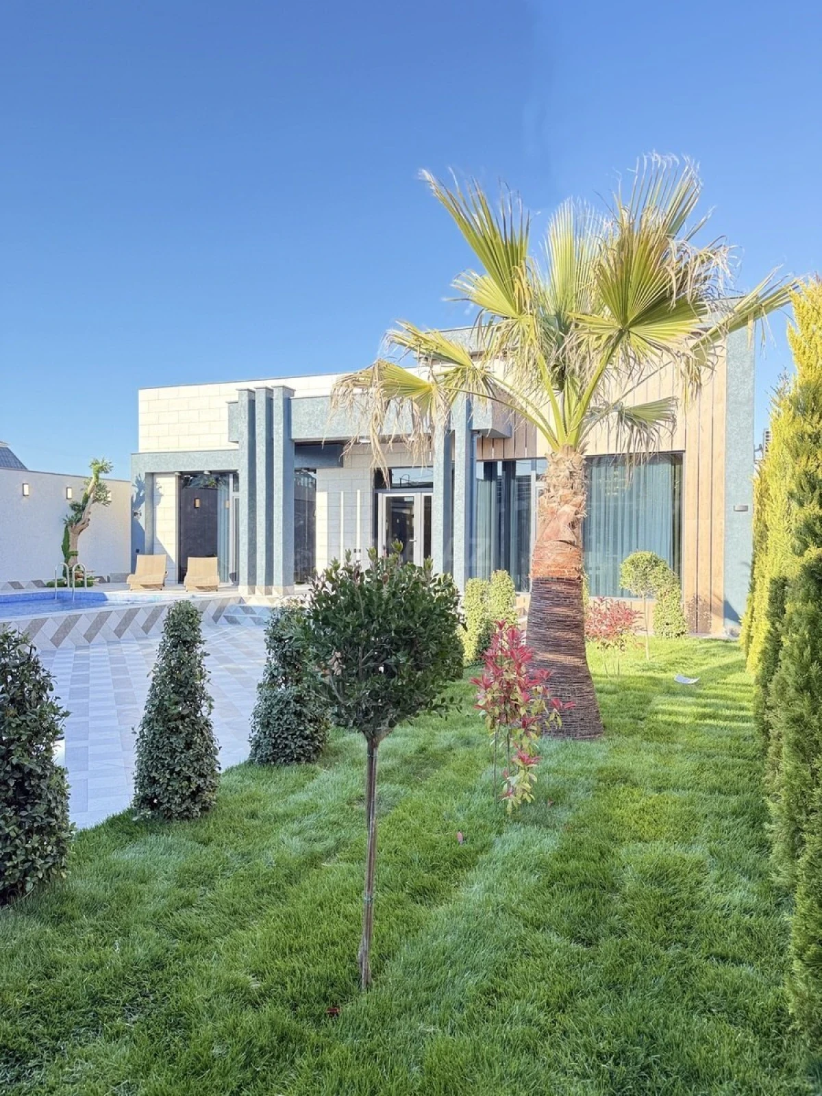 Satılır 5 otaqlı həyət evi 170 m²