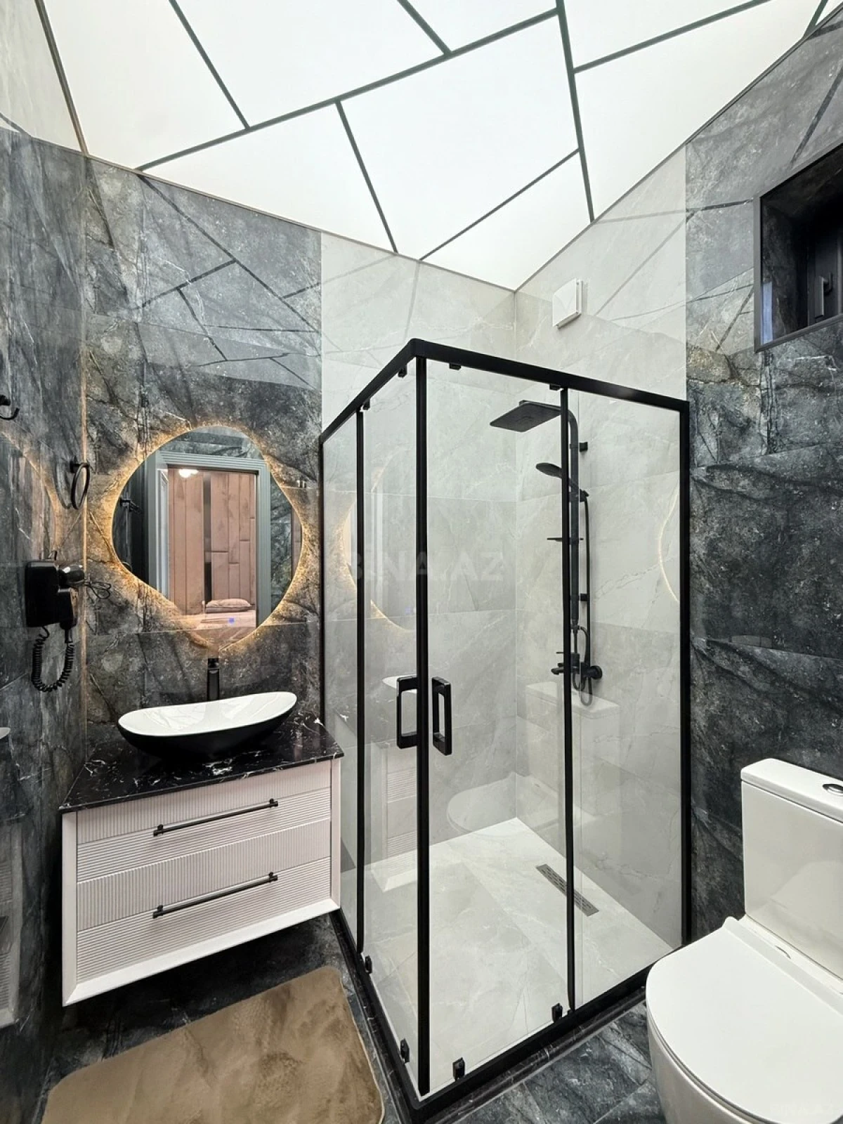Satılır 5 otaqlı həyət evi 170 m²