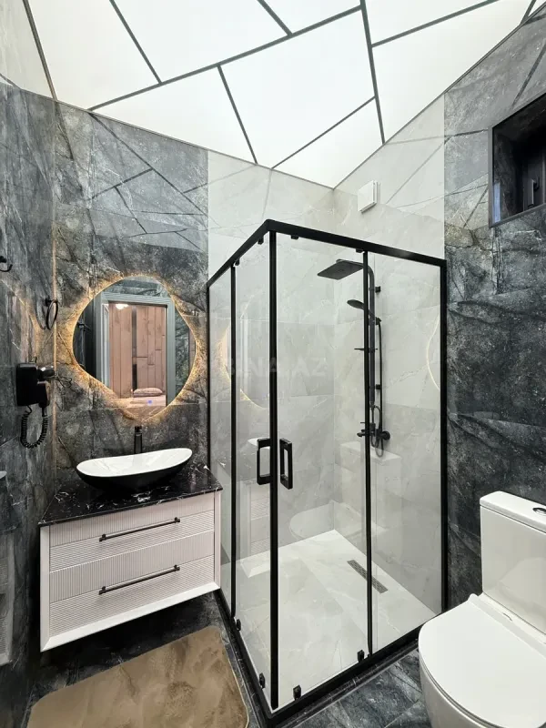 Satılır 5 otaqlı həyət evi 170 m²