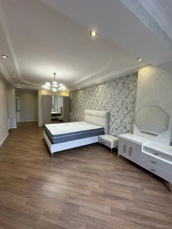 Kirayə verilir 3 otaqlı mənzil 110 m²