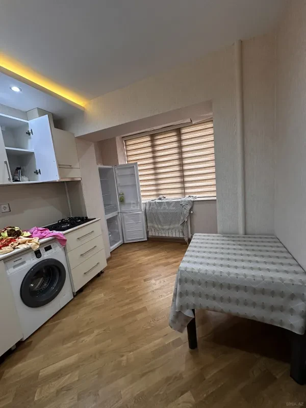Satılır 2 otaqlı mənzil 65 m²