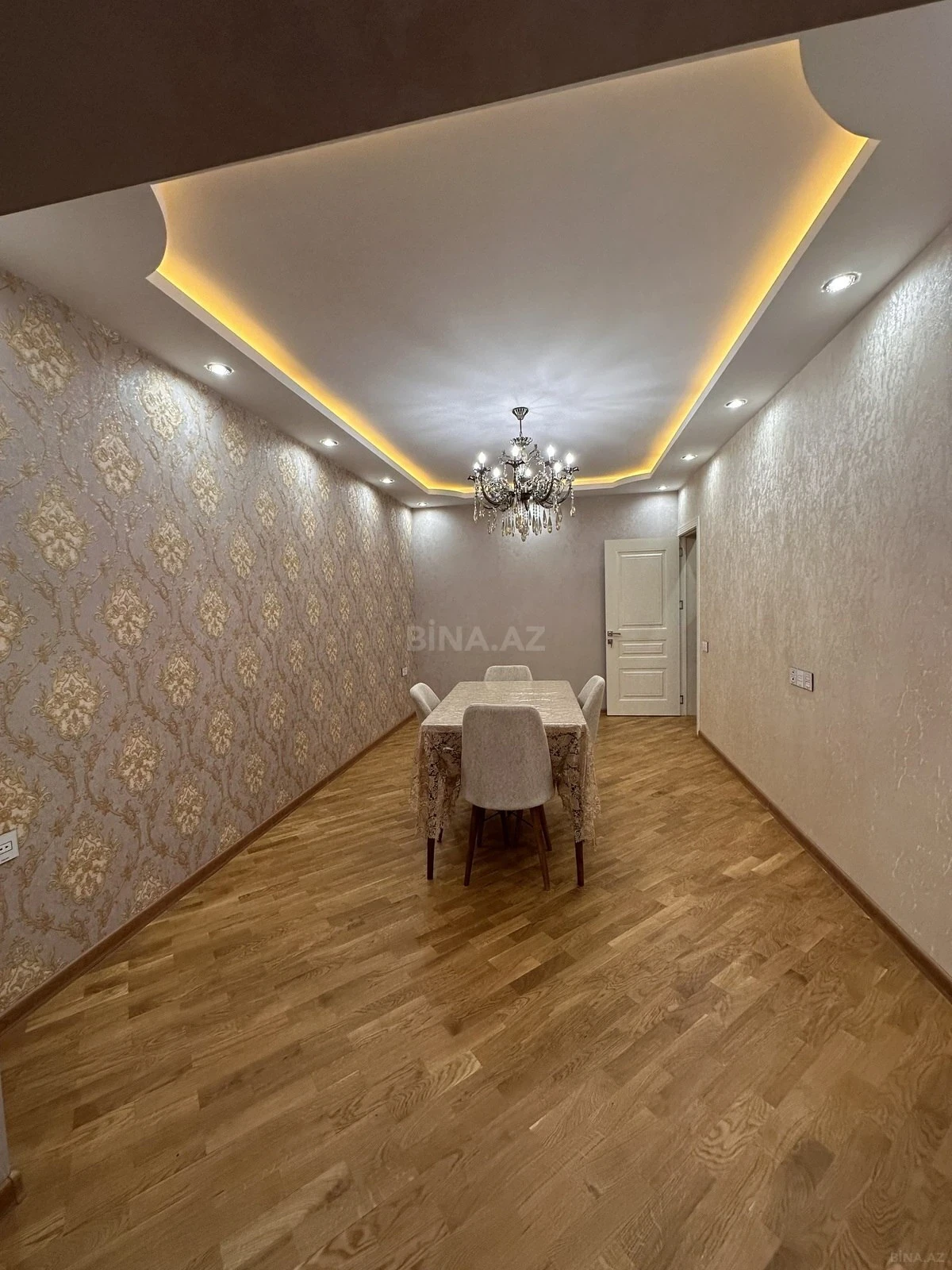 Satılır 2 otaqlı mənzil 65 m²