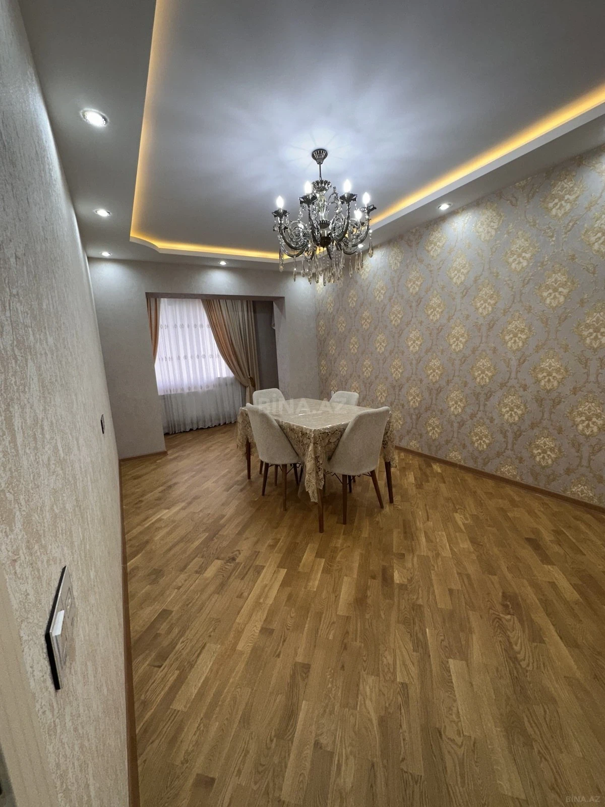 Satılır 2 otaqlı mənzil 65 m²