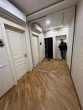 Satılır 2 otaqlı mənzil 65 m²