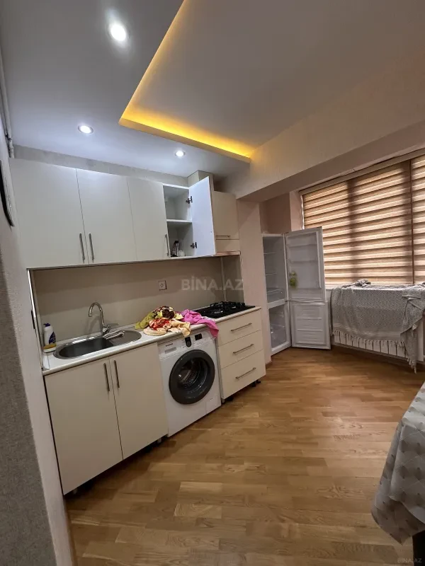 Satılır 2 otaqlı mənzil 65 m²