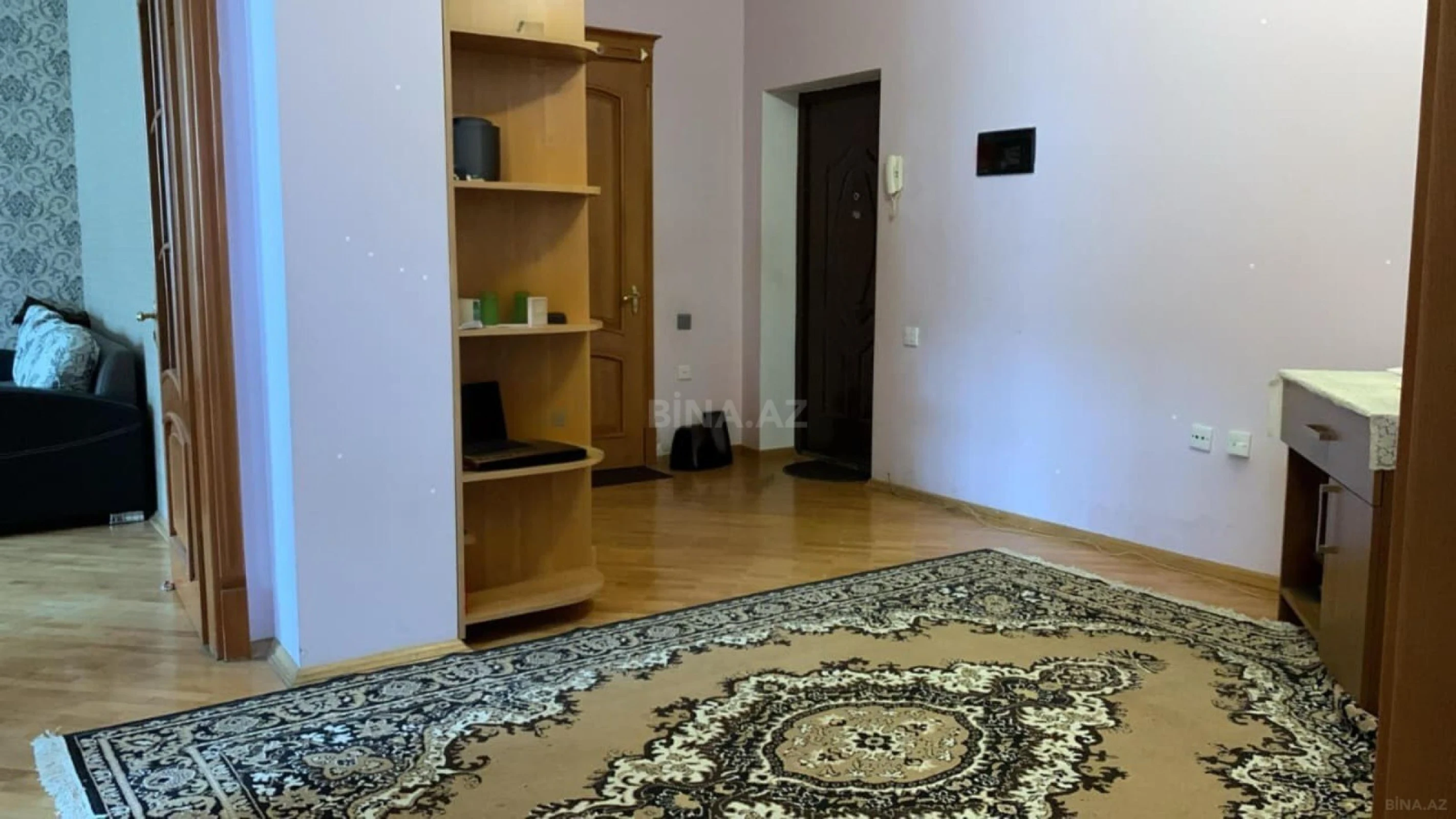 Satılır 2 otaqlı mənzil 100 m²