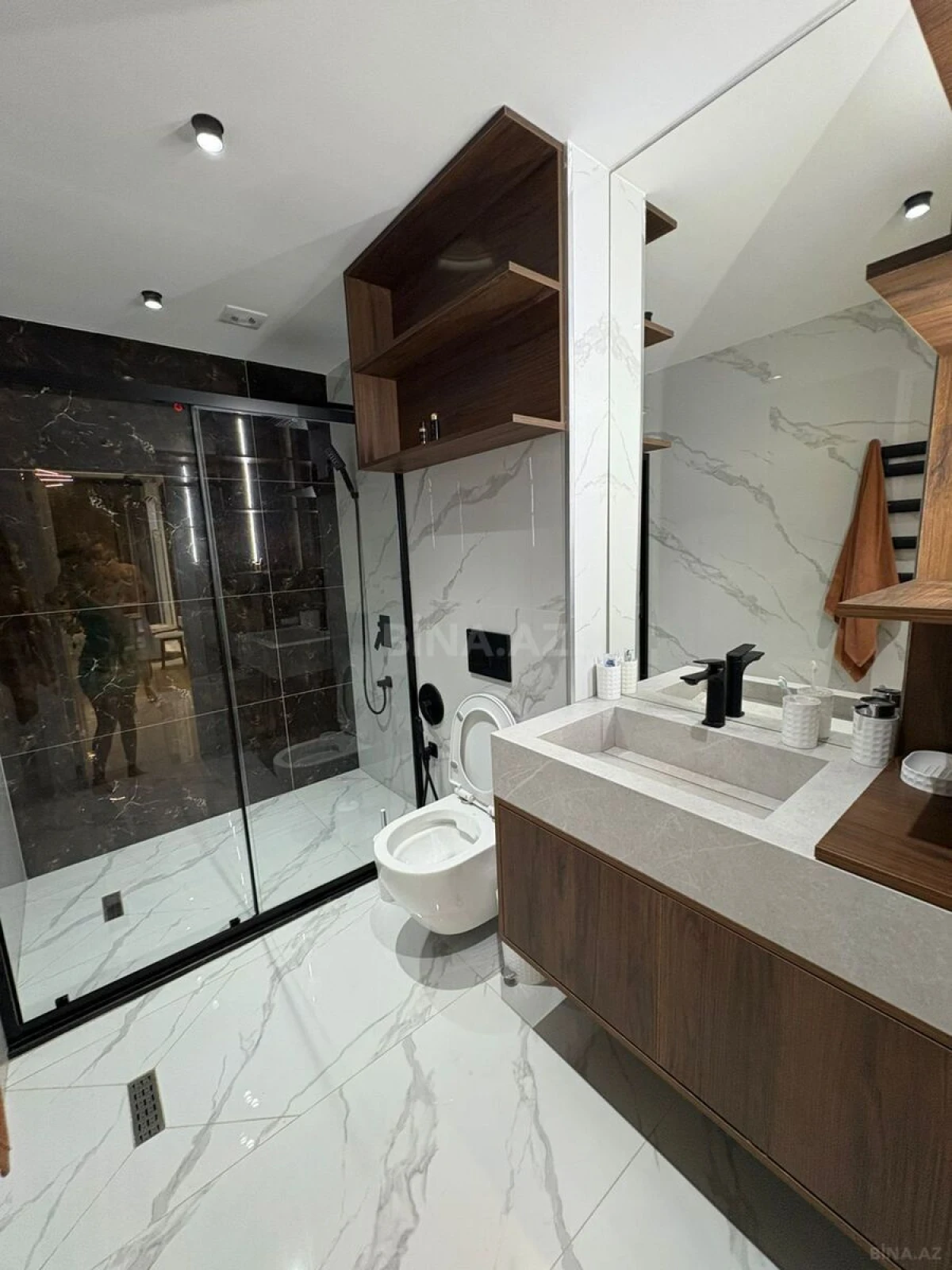 Kirayə verilir 3 otaqlı mənzil 80 m²