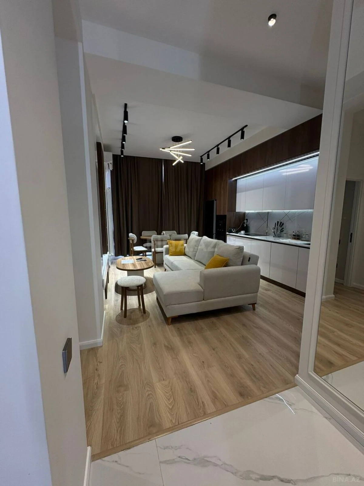 Kirayə verilir 3 otaqlı mənzil 80 m²