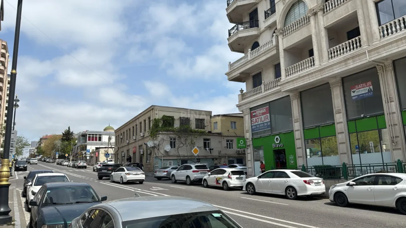 Kirayə verilir 3 otaqlı mənzil 80 m²