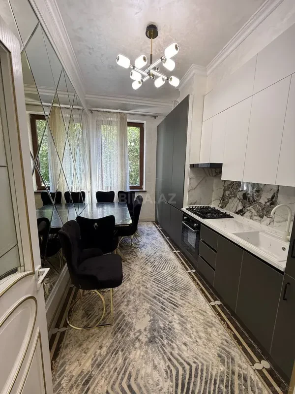 Kirayə verilir 3 otaqlı mənzil 90 m²