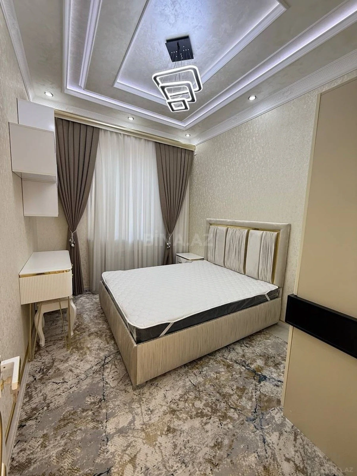 Kirayə verilir 3 otaqlı mənzil 90 m²