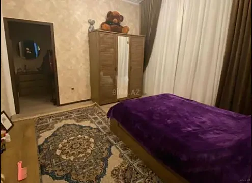 Satılır 6 otaqlı həyət evi 250 m²