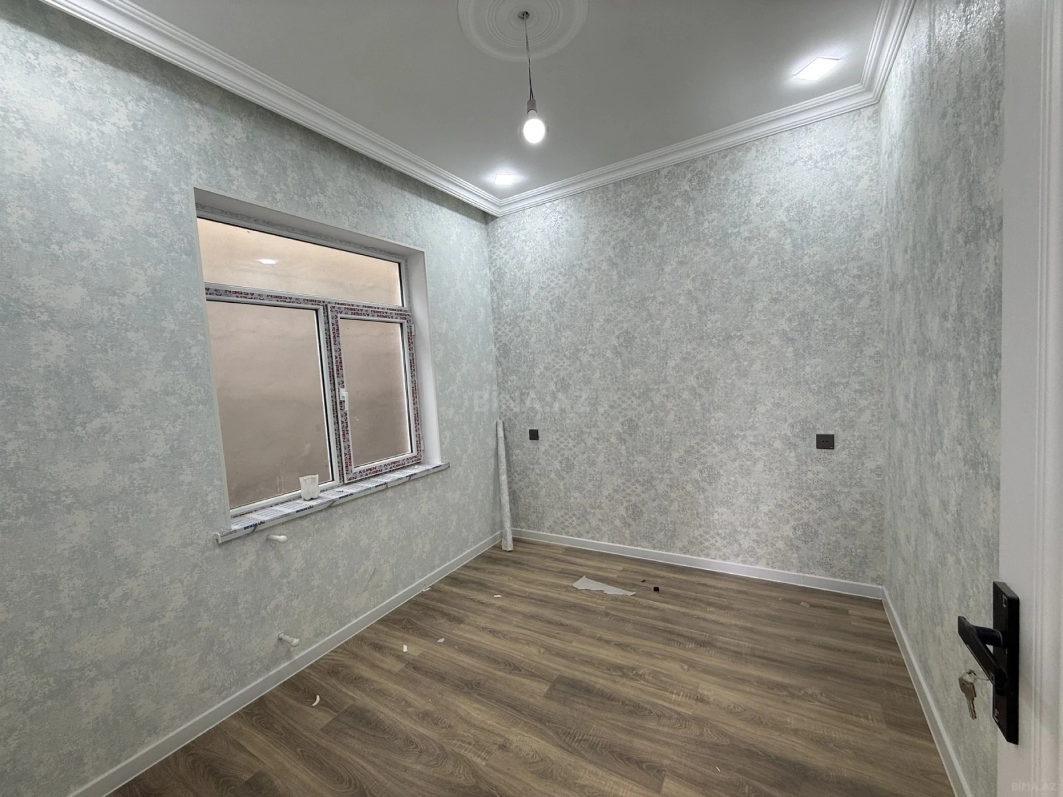 Satılır 3 otaqlı həyət evi 65 m²