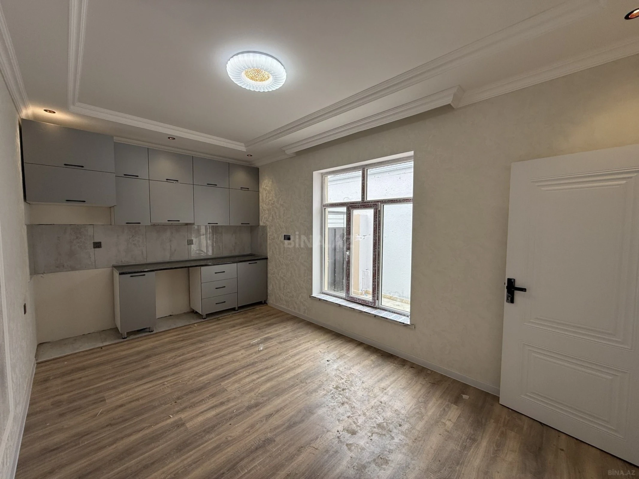 Satılır 3 otaqlı həyət evi 65 m²