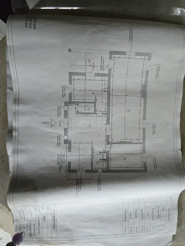 Satılır 5 otaqlı həyət evi 400 m²