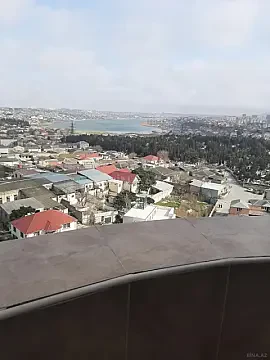 Satılır 2 otaqlı mənzil 67 m²