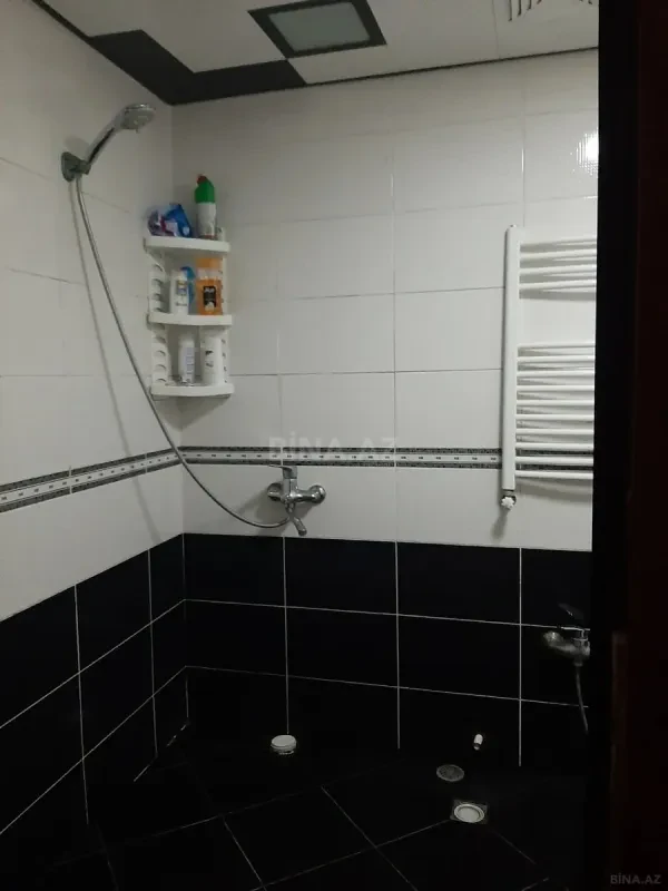 Satılır 2 otaqlı mənzil 67 m²