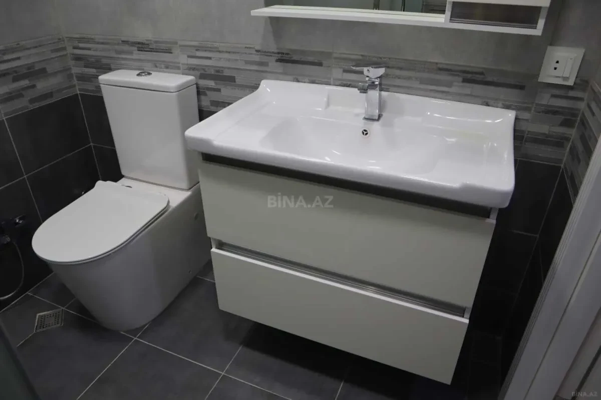 Kirayə verilir 3 otaqlı mənzil 115 m²