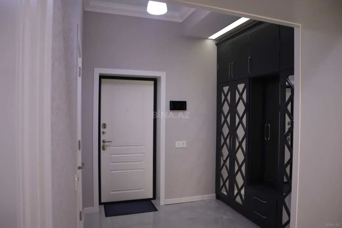 Kirayə verilir 3 otaqlı mənzil 115 m²
